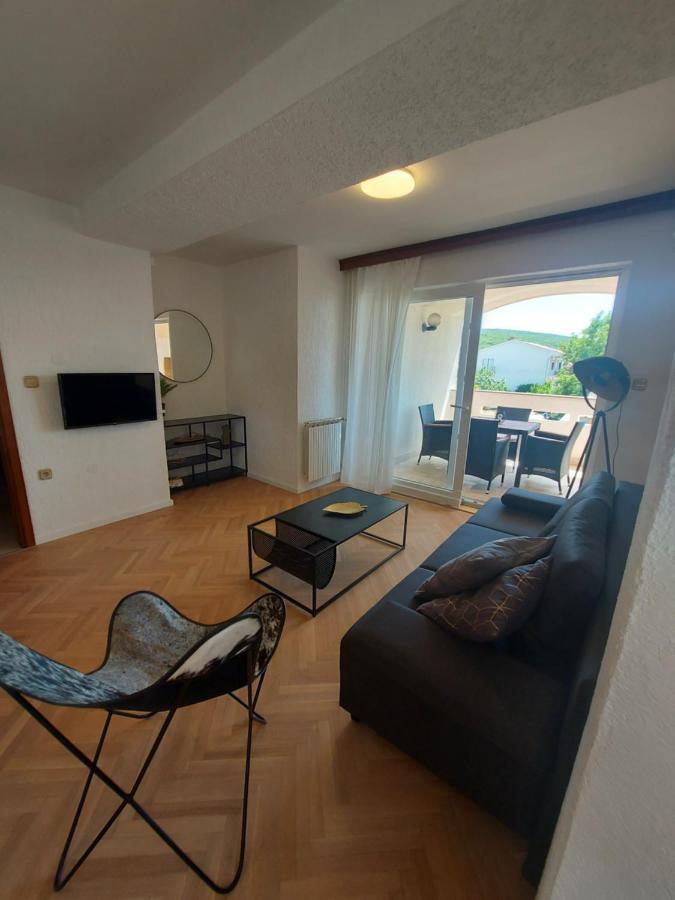 Apartments Fugosic Punat Exteriör bild
